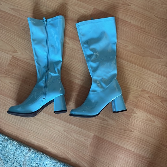 Go-go boots size 10 - Picture 5 of 7